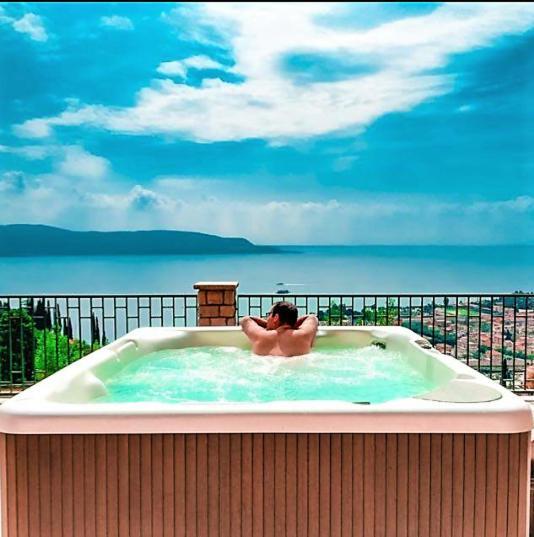 Residence Virgilio Toscolano Maderno Εξωτερικό φωτογραφία